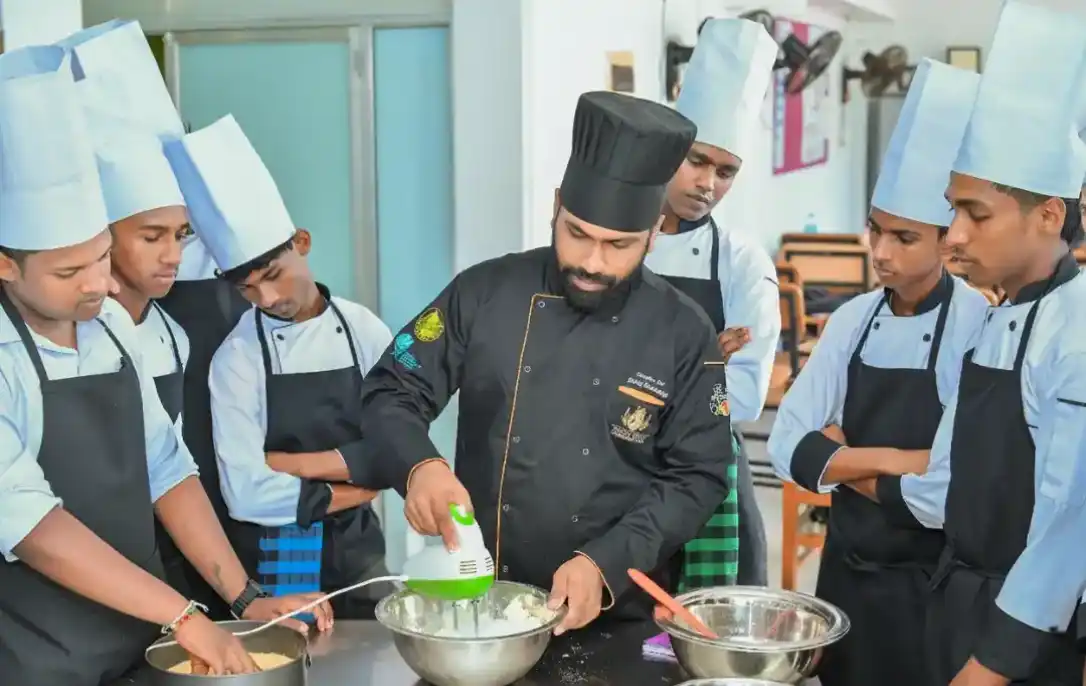 Right Way Hotel School, Katuneriya | Rightway Hotelschool